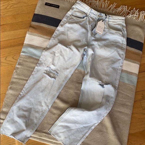 English factory high-rise boyfriend jeans size 28 - Picture 2 of 5